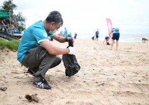 กิจกรรมเก็บขยะชาดหาดเนื่องในวันอนุรักษ์ชายฝั่งสากล ประจำปี 2563 ครั้งที่ 18